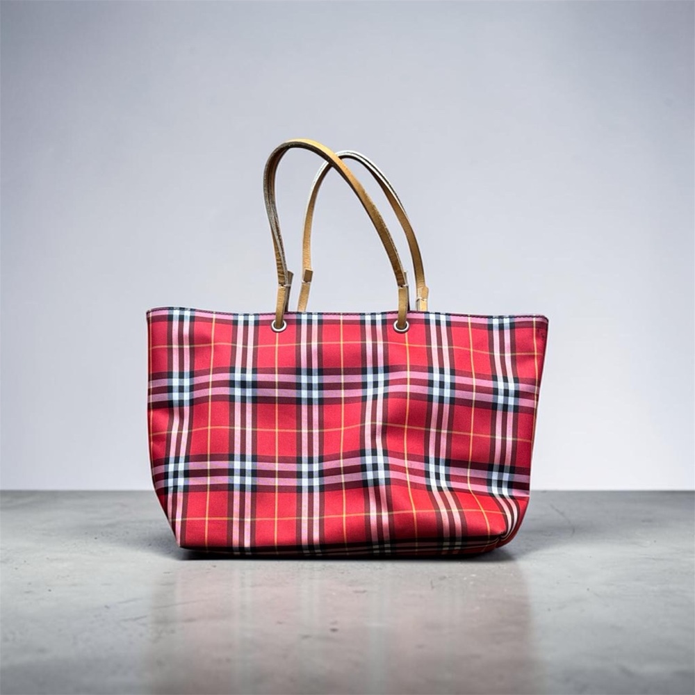 💯 Authentic Burberry Red Plaid Tote with Tan Leather Handles